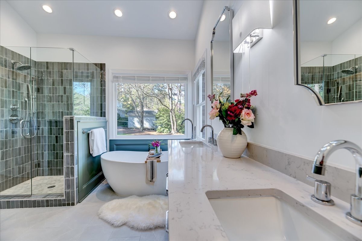Hykal Homes bathroom design